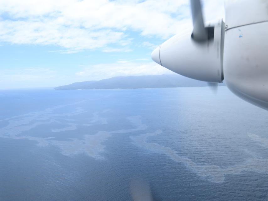 Low odds of Oriental Mindoro oil spill reaching Boracay – Coast Guard