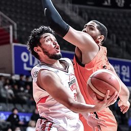Abarrientos, Ulsan survive Goyang to keep outright semis bid alive