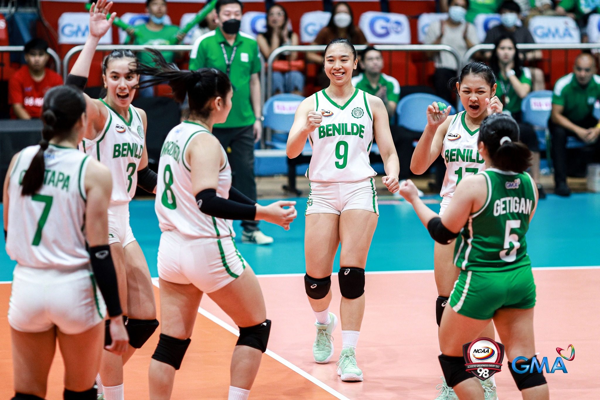 NCAA volleyball finals: Benilde routs Lyceum; Perpetual sweeps San Beda