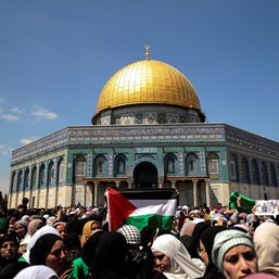 Large crowds for Ramadan prayers at Jerusalem’s Al-Aqsa