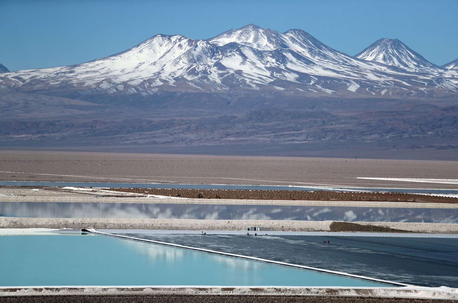 Chile plans to nationalize its vast lithium industry