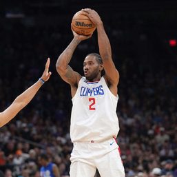 Kawhi Leonard drops 38 as Clippers dispatch Suns in Game 1