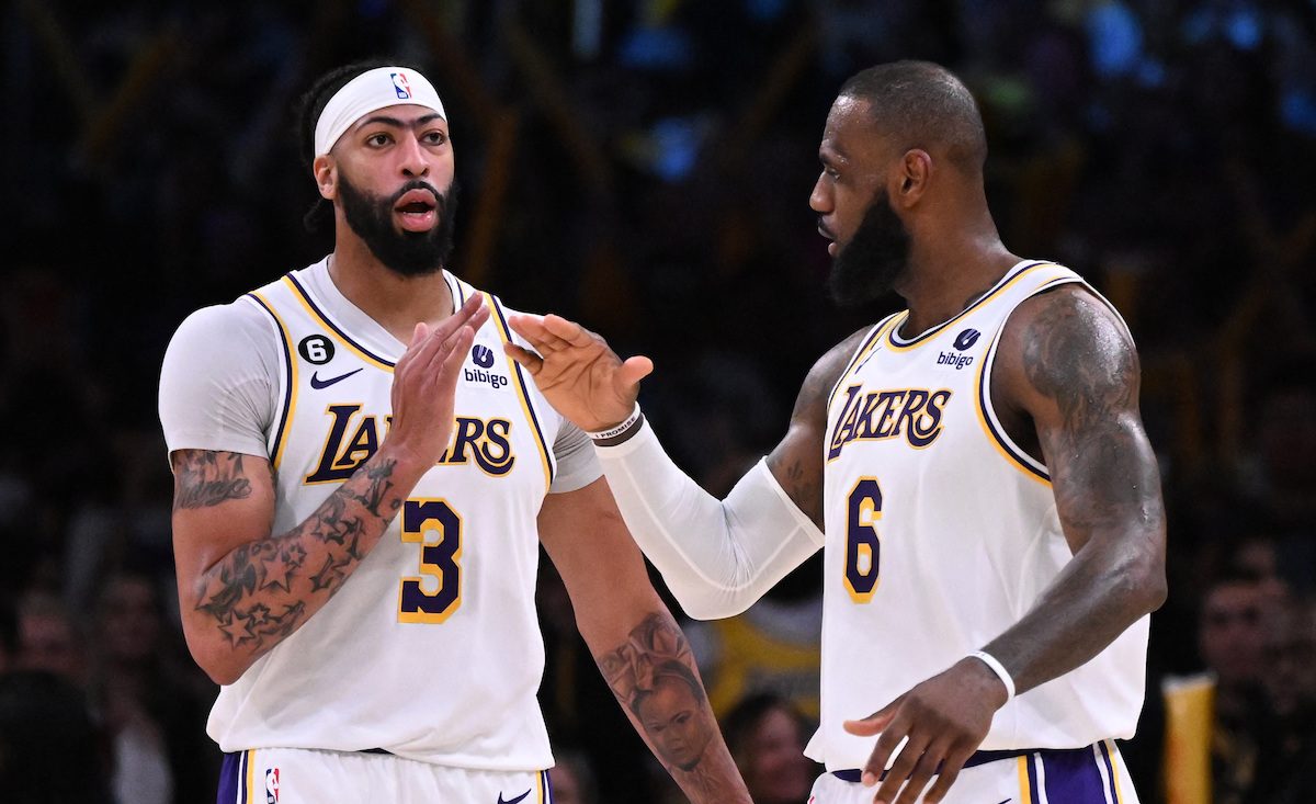 Lakers clinch 7th seed after win vs Jazz, to face Wolves in play-in game