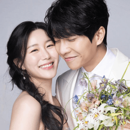 LOOK: Lee Seung-gi and Lee Da-in are married