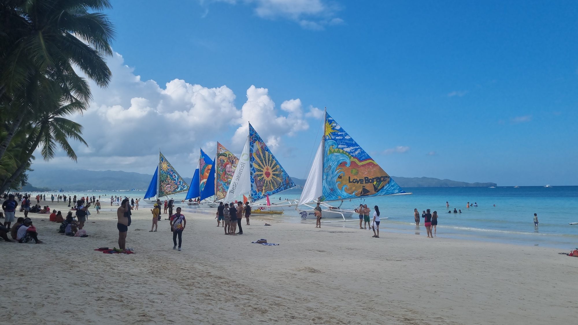 Diplomats urge Boracay execs to offer Halal food to attract more foreign tourists