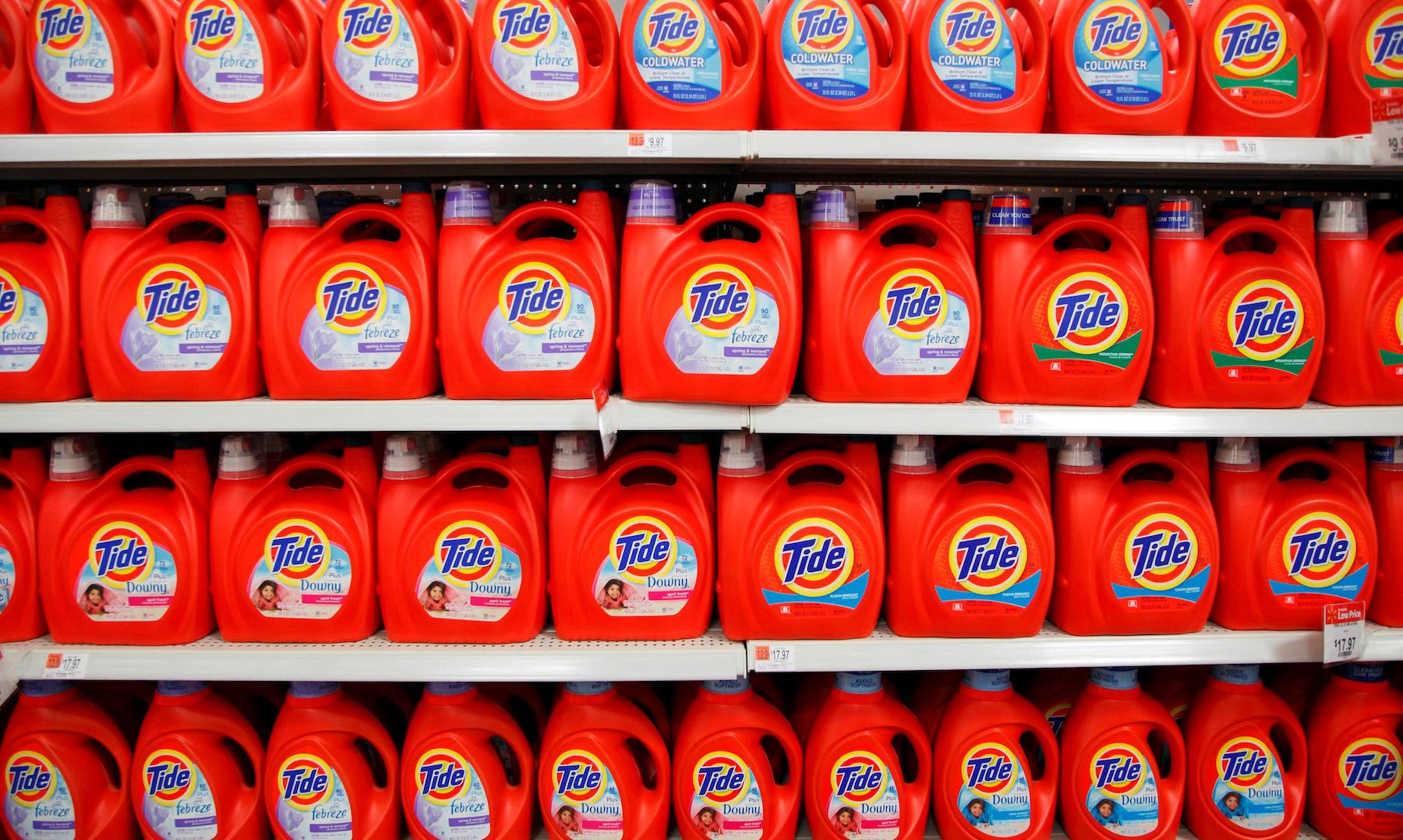 Tide maker P&G dialing up discounts as US consumers pull back