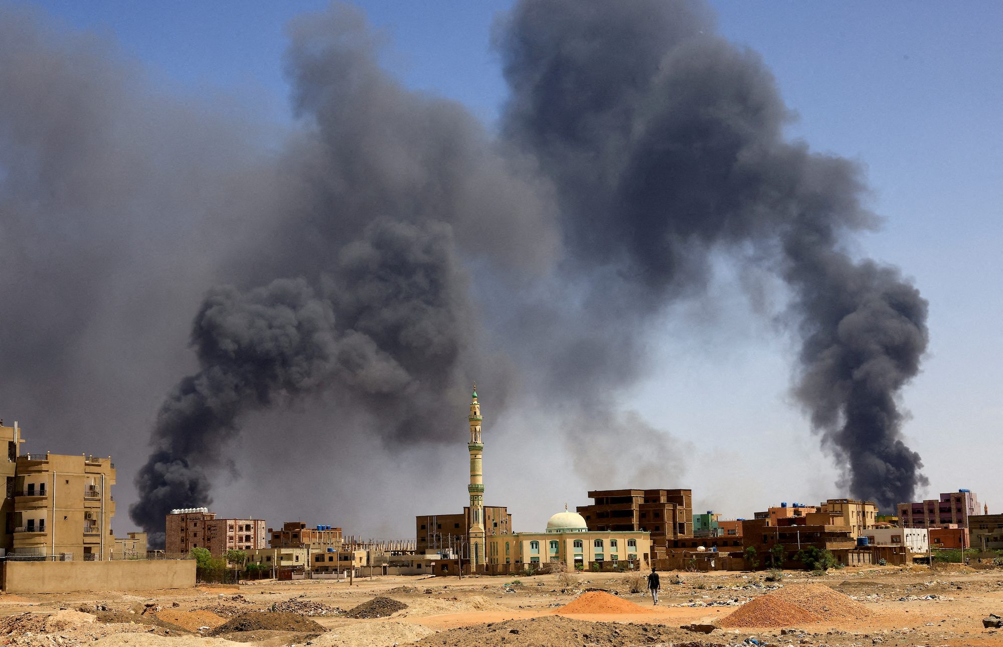 Sudan talks to resume in Saudi Arabia amid heavy fighting