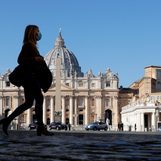 Vatican chastises bishops who stoke division on social media