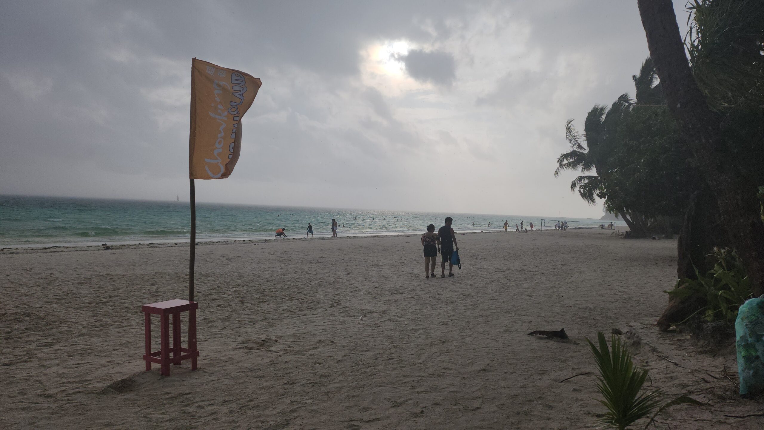 Southwest monsoon prompts suspension of Boracay water sports, fishing, some trips