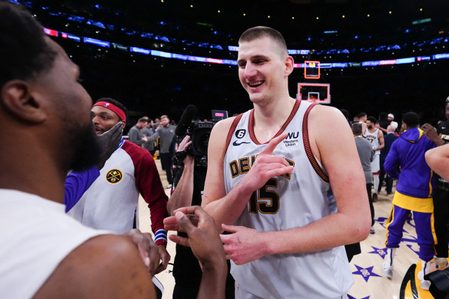 Nuggets favored to rout Heat for first NBA title