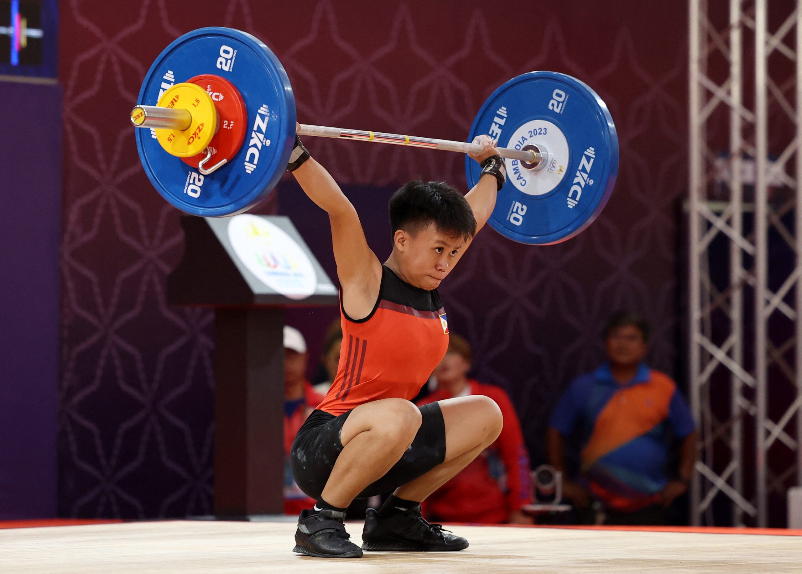 Teen weightlifter Angeline Colonia bags 1st SEA Games medal before 17th birthday