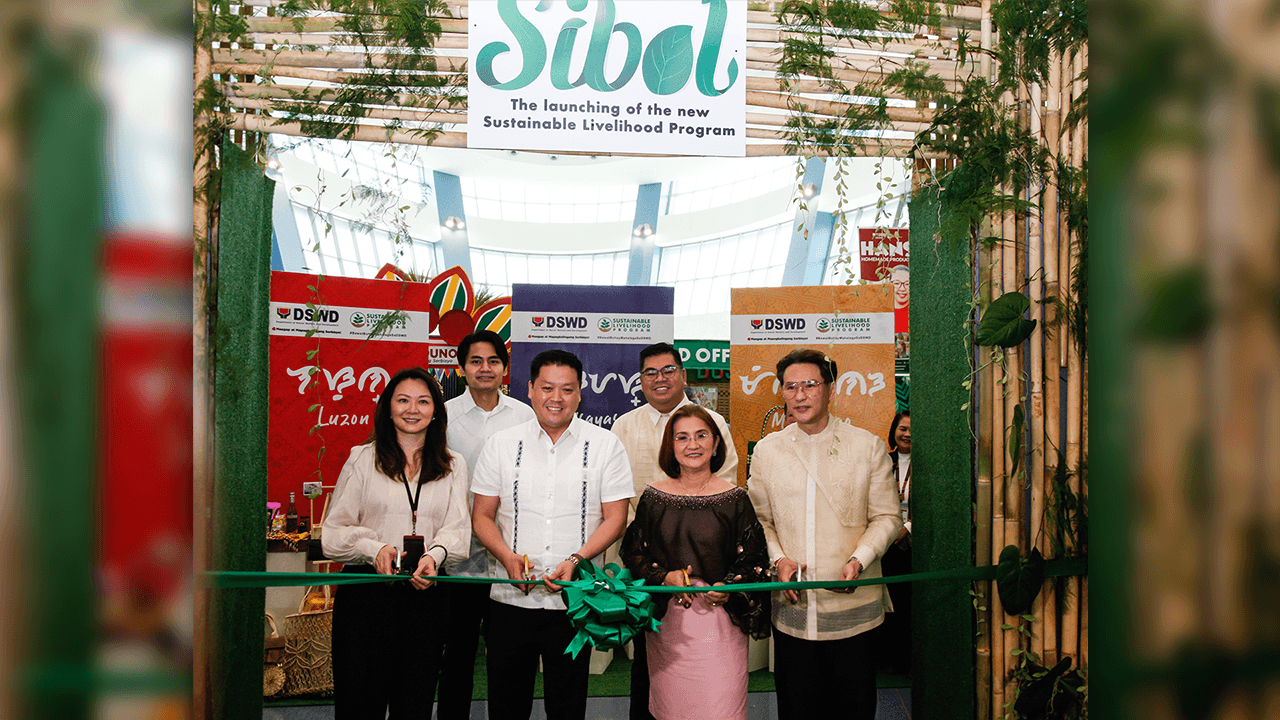 SM Supermalls, DSWD sign agreements on Government Services Express and sustainable programs