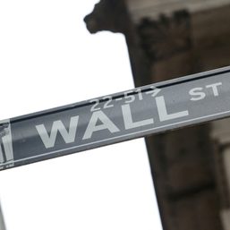 Wall Street advances, Treasury yields rise as debt-ceiling debate rolls along