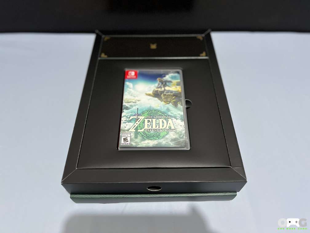 Let's unbox 'The Legend of Zelda: Tears of the Kingdom' Collector's Edition