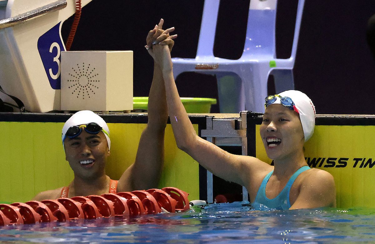 Xiandi Chua shatters SEA Games record as PH swimming wins 1st gold