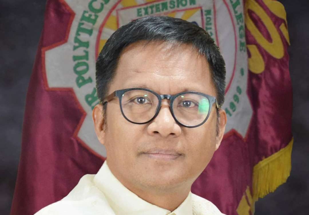 Ilocos Sur state college president dies in vehicle collision
