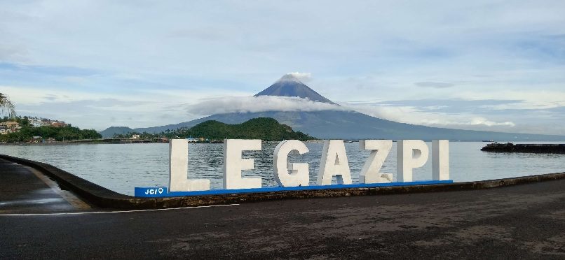 DOT announces list of safe sites for Mayon Volcano watchers