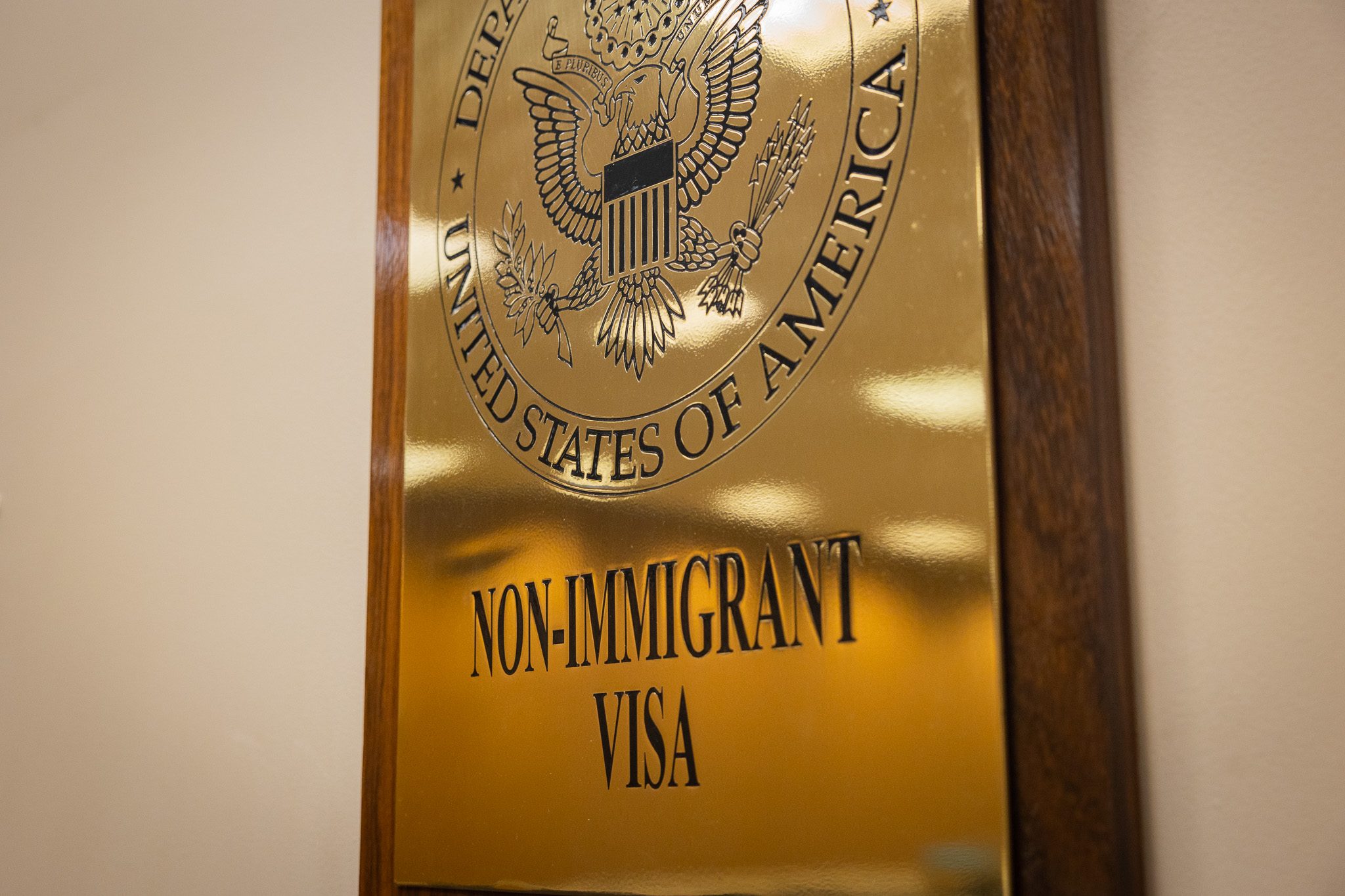 US embassy in Manila debunks myths on visa application