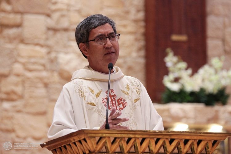 Jesuit superior general names Filipino priest as top aide in Asia-Pacific