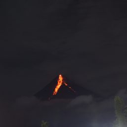 100 Mayon volcanic earthquakes recorded in just 10 hours