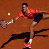 Djokovic edges closer to Grand Slam record with spot in French Open quarters