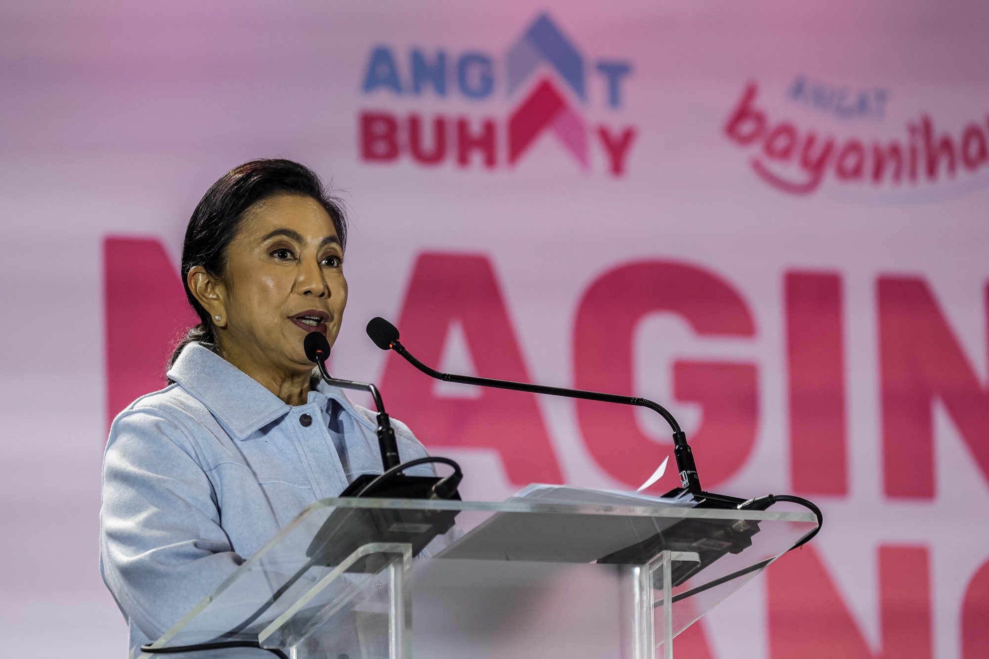 Robredo credits volunteers on Angat Buhay’s 1st anniversary