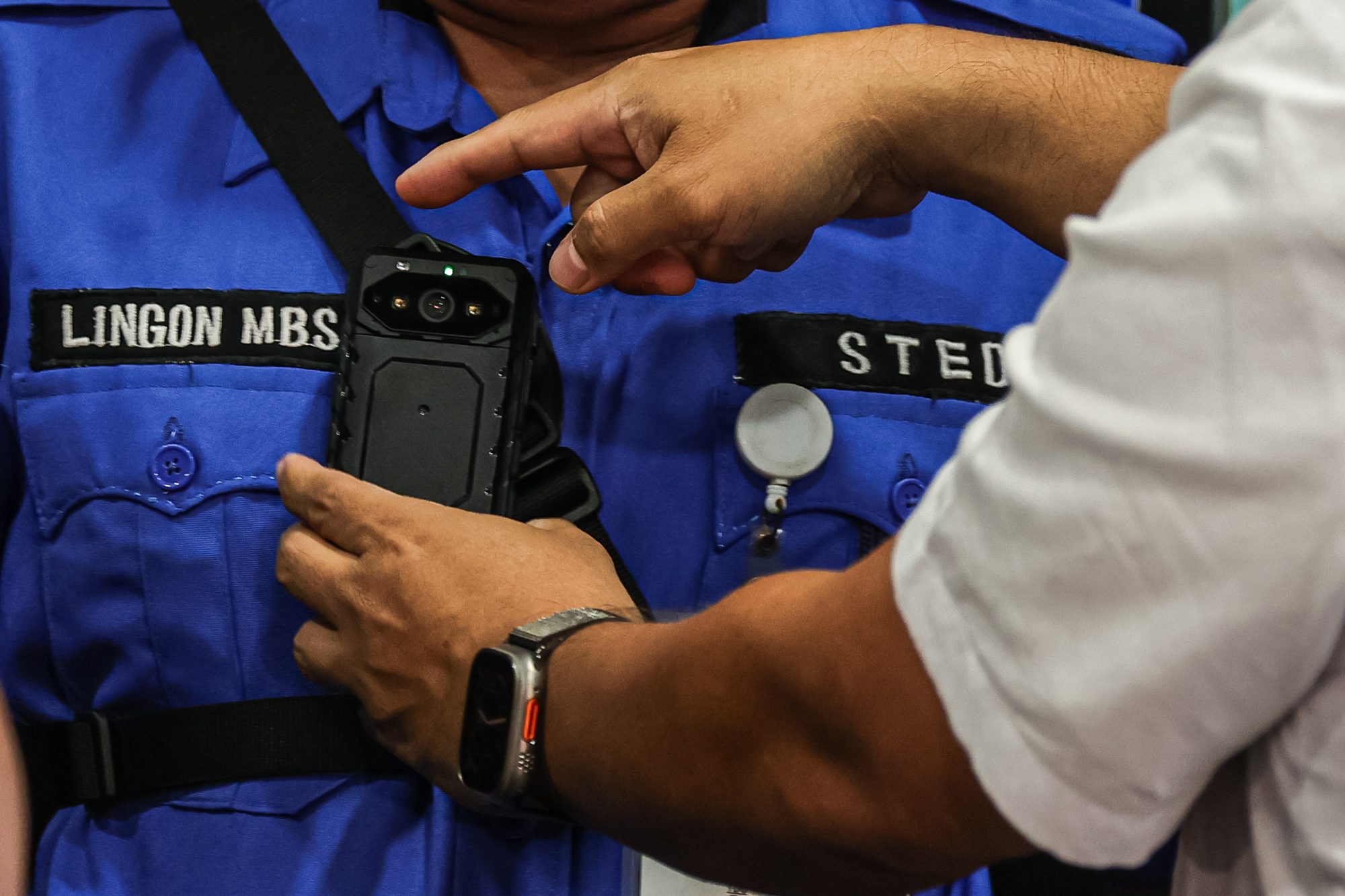 Some MMDA traffic enforcers to wear body cameras by August
