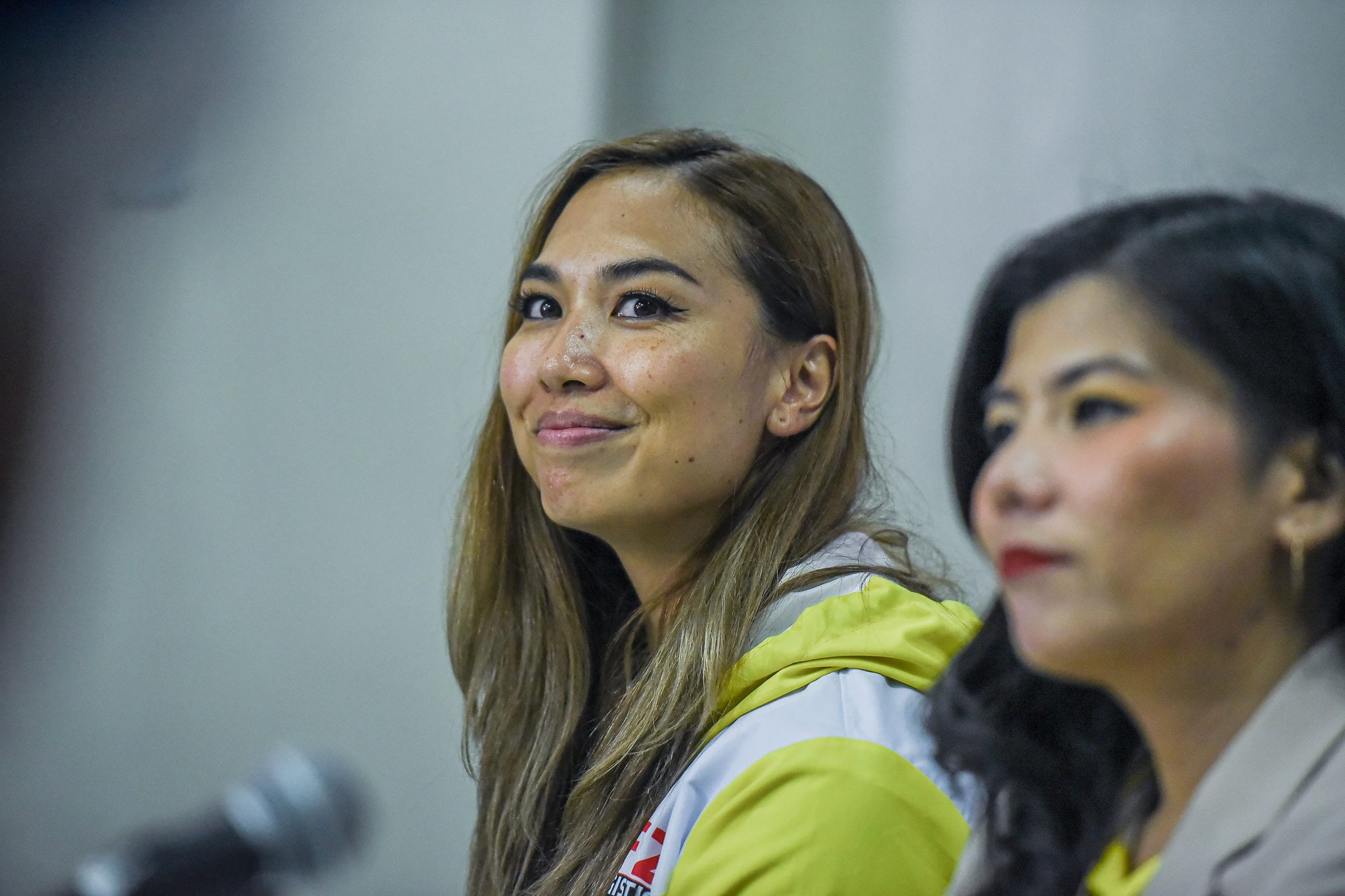 Proud F2 sends off Korea-bound Iris Tolenada to ‘improve Philippine volleyball’