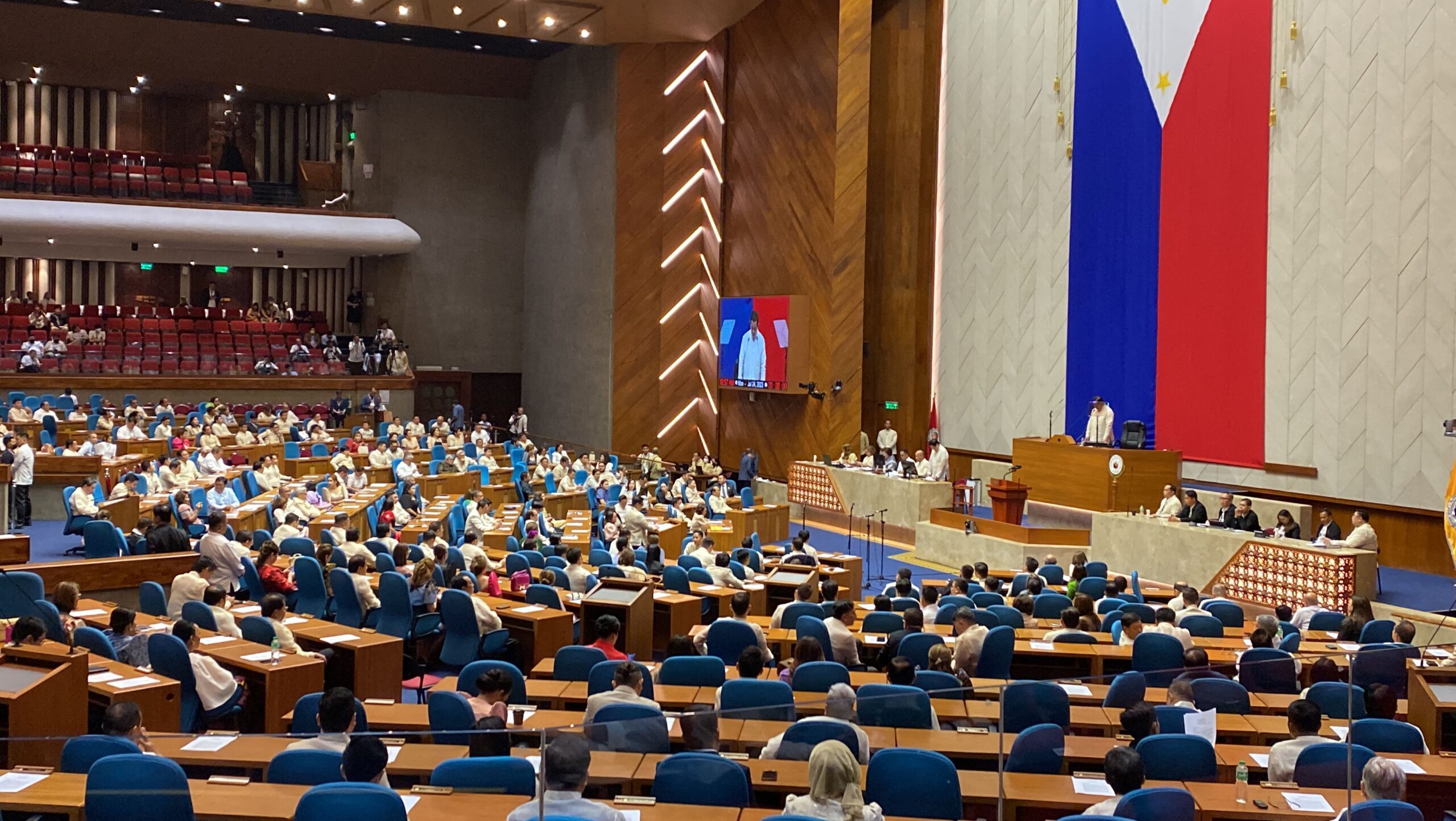 House vows to uphold ‘integrity, honor’ after Duterte attacks