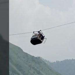 Pakistan military rescues 4 children from dangling cable car