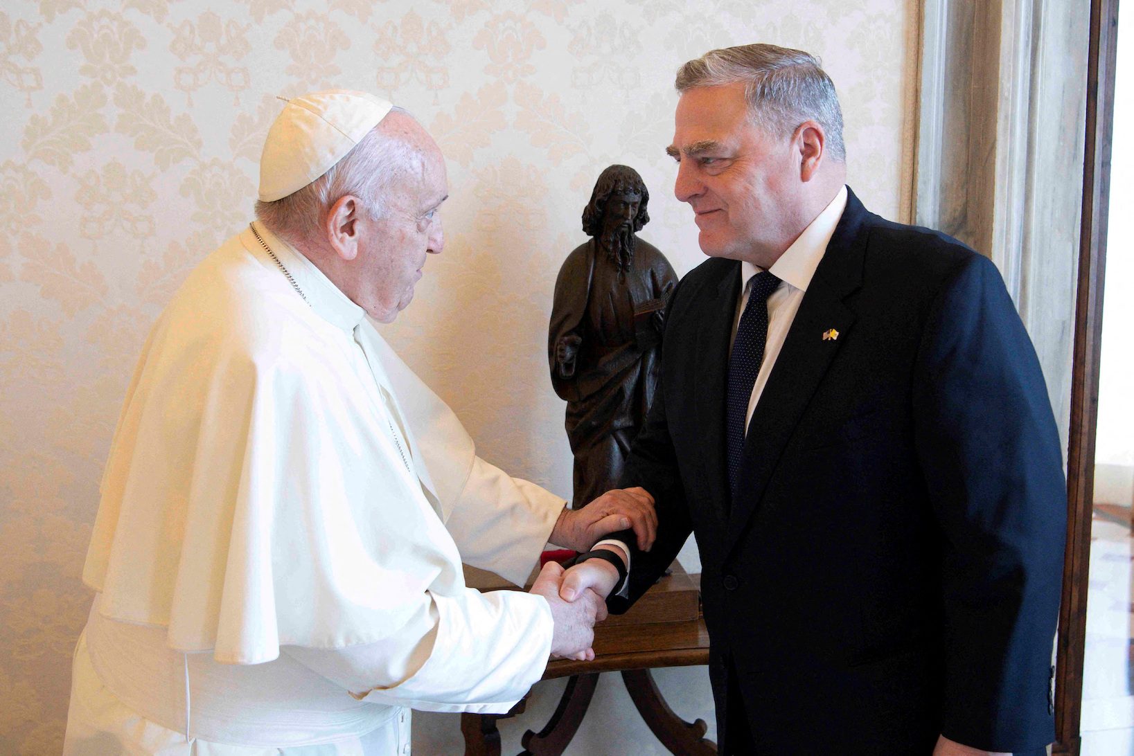 Pope Francis discusses Ukraine war and peace with US military chief