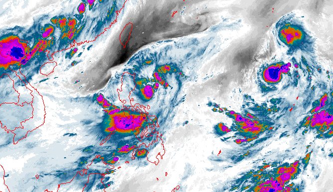 Goring weakens into typhoon, continues loop over Philippine Sea