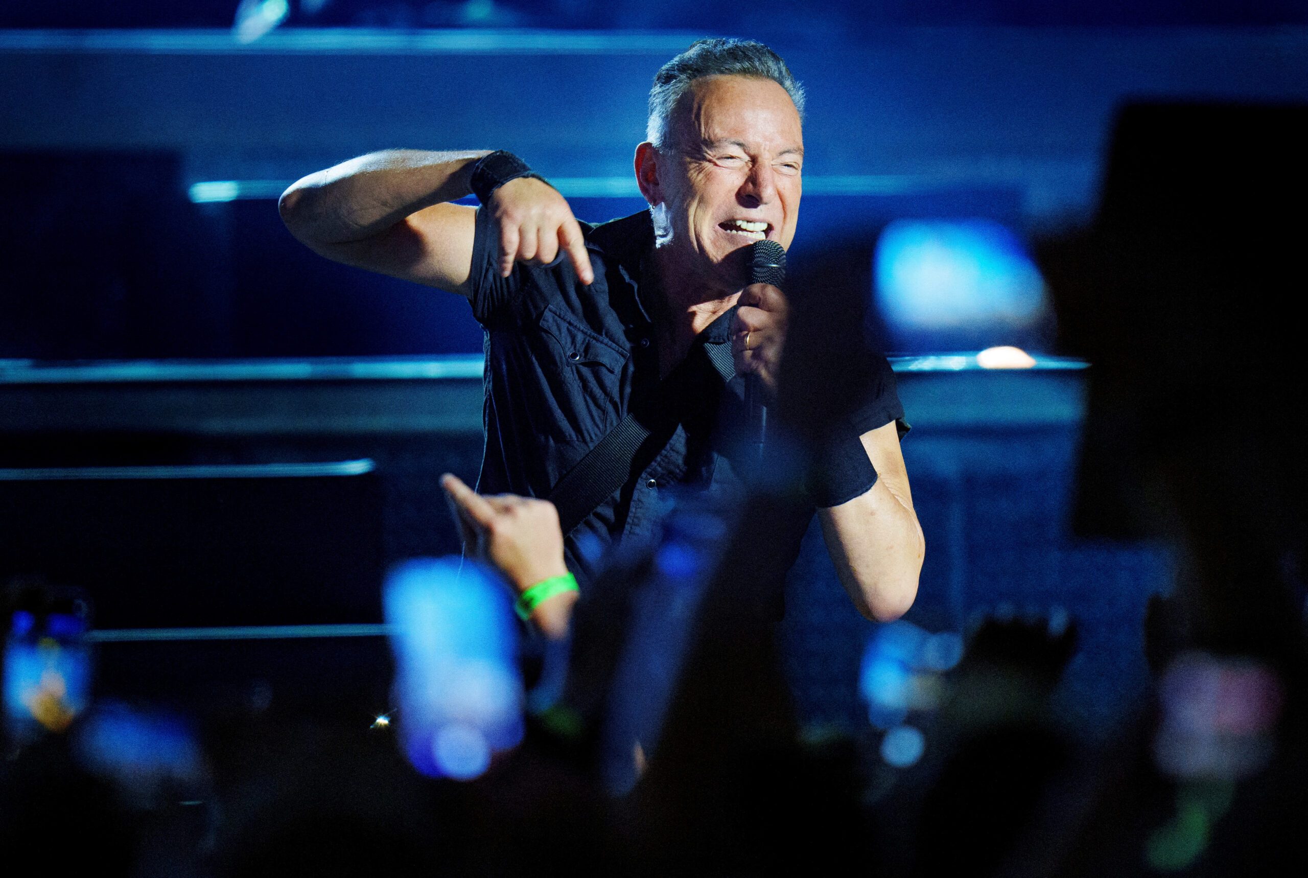 Bruce Springsteen cancels September tour due to ‘peptic ulcers’