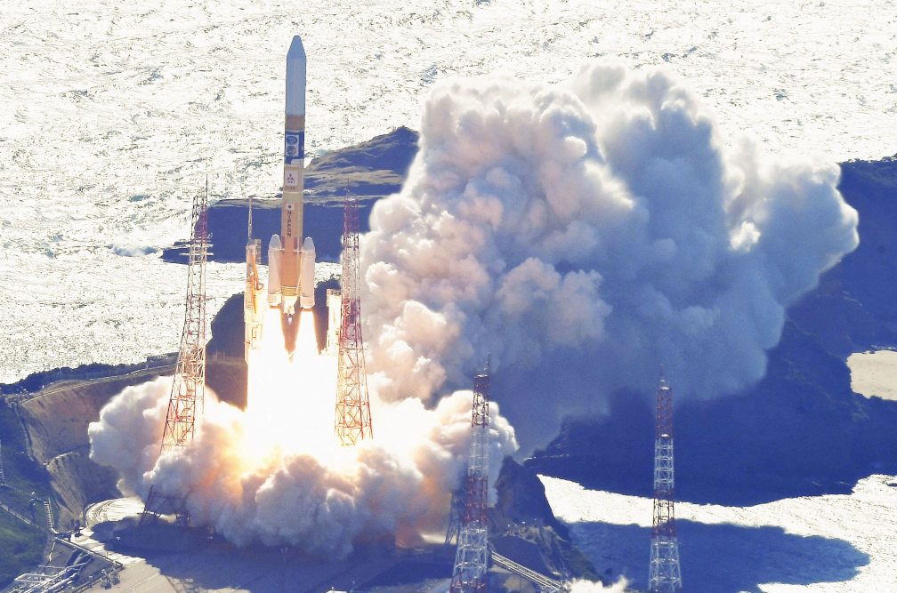 Japan launches ‘moon sniper’ lunar lander SLIM into space