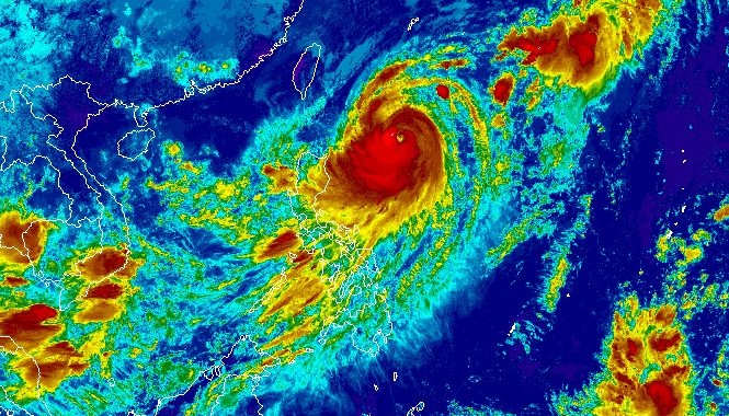 Typhoon Jenny gains more strength, slightly accelerates