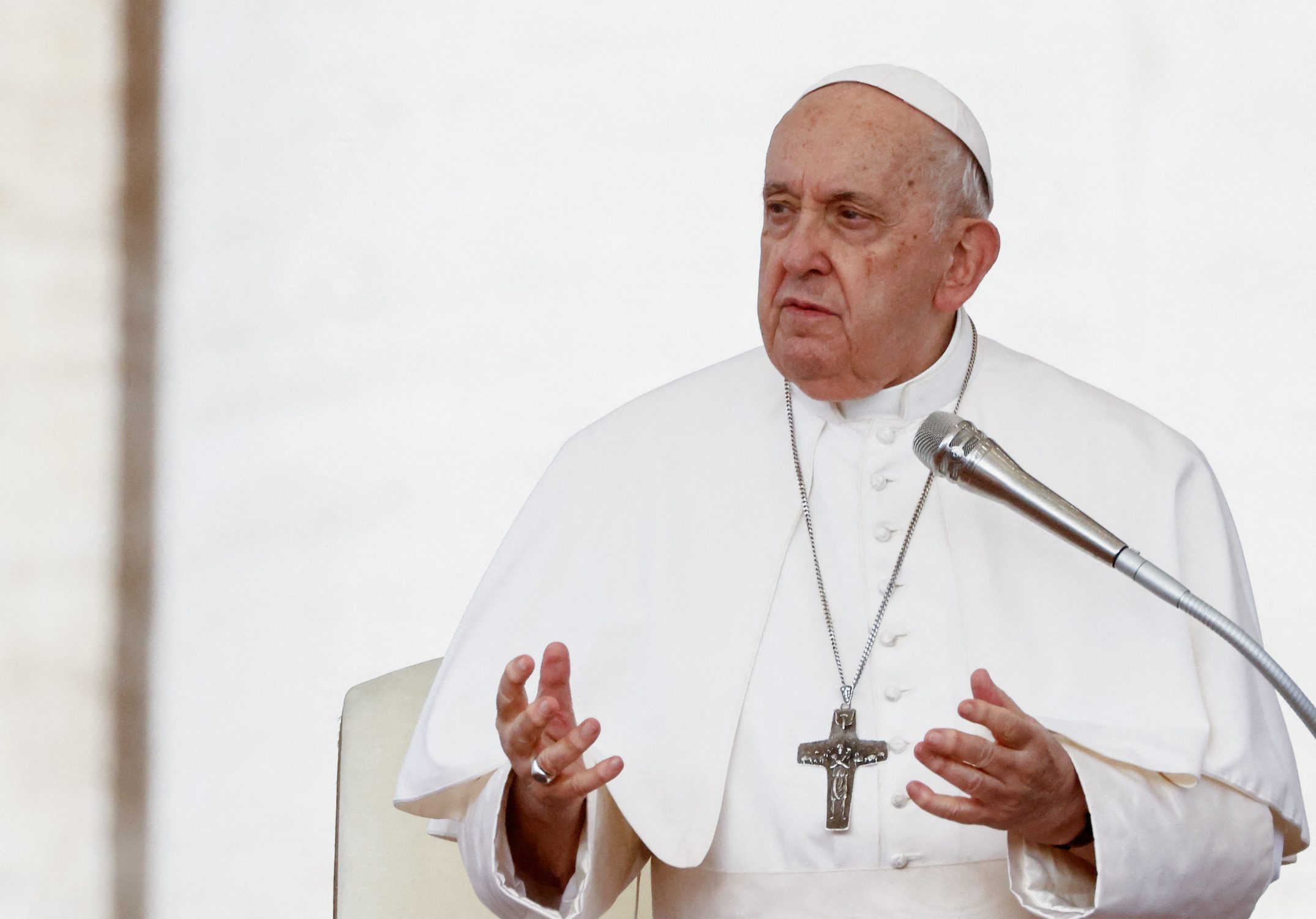 ‘Enough’ conflict, says Pope Francis as he calls for more aid to Gaza