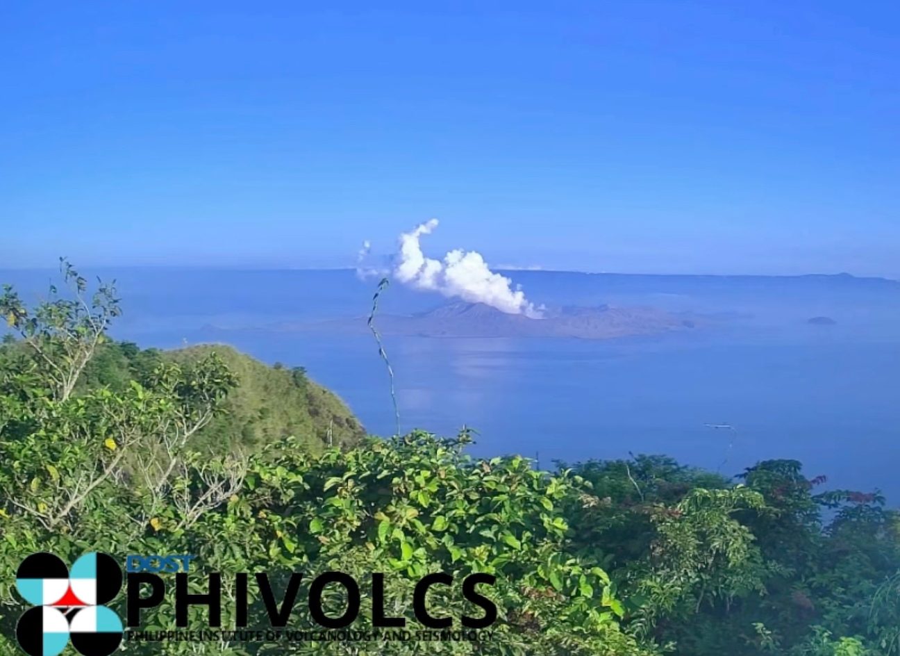Taal Volcano sulfur dioxide emission hits new 2023 high on October 12