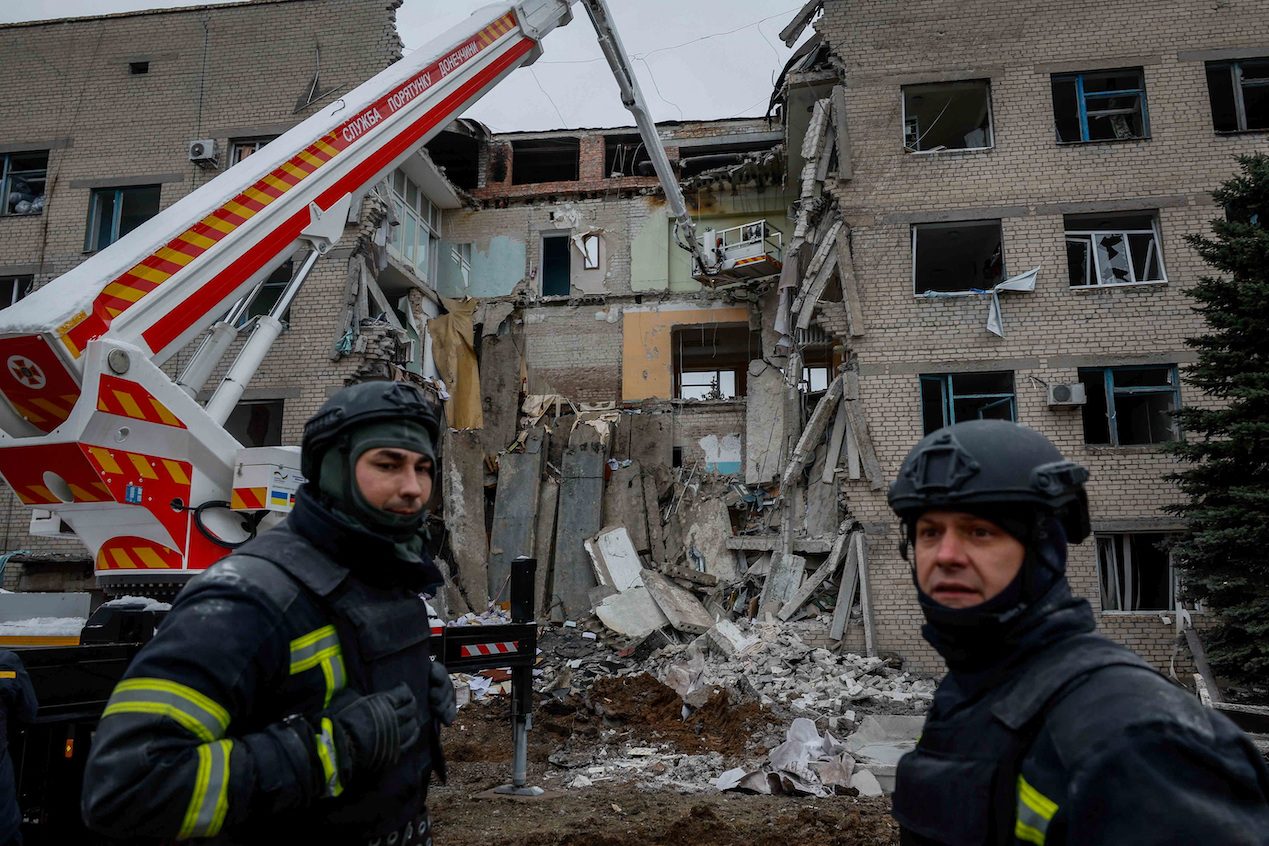 Civilian death toll in Ukraine tops 10,000 – UN Human Rights Office