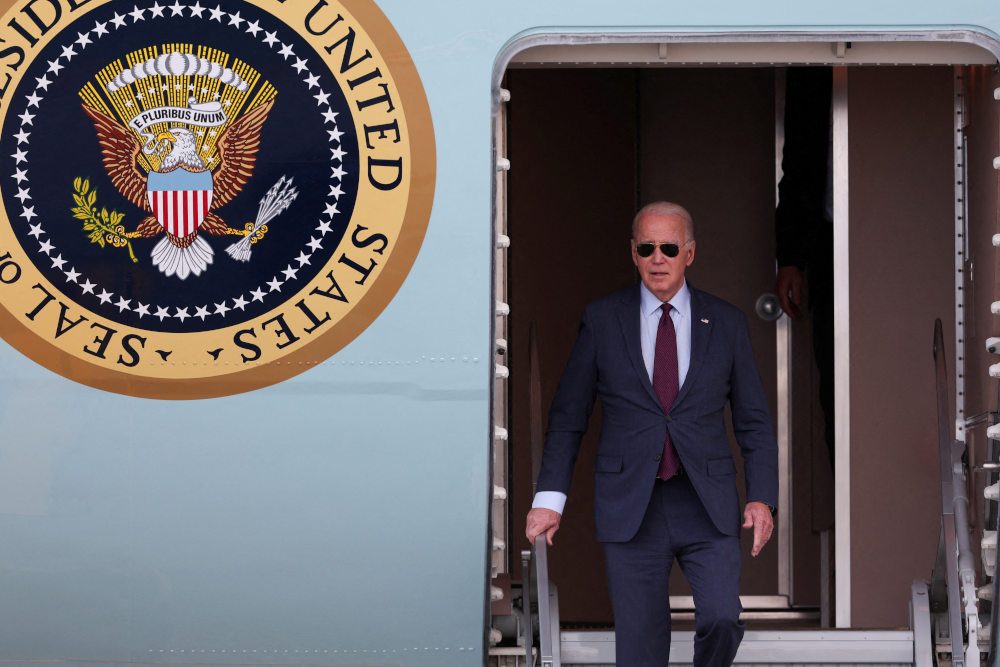Biden, Xi meet as US-China military, economic tensions grind on