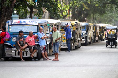 After deadline, unconsolidated jeepneys have until mid-May before LTFRB crackdown