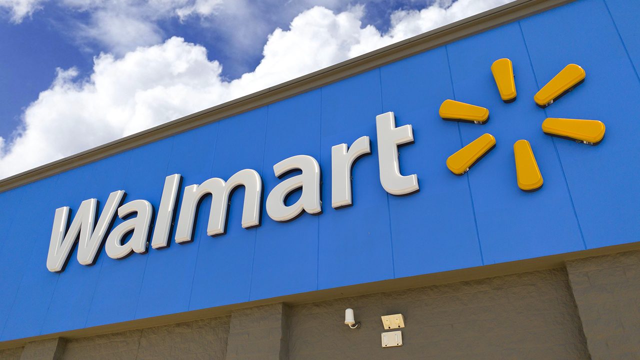 1 dead, 3 injured in shooting at Ohio Walmart – local media