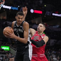 Wobbly Wemby: Bulls hand Spurs team-record-tying 16th straight loss