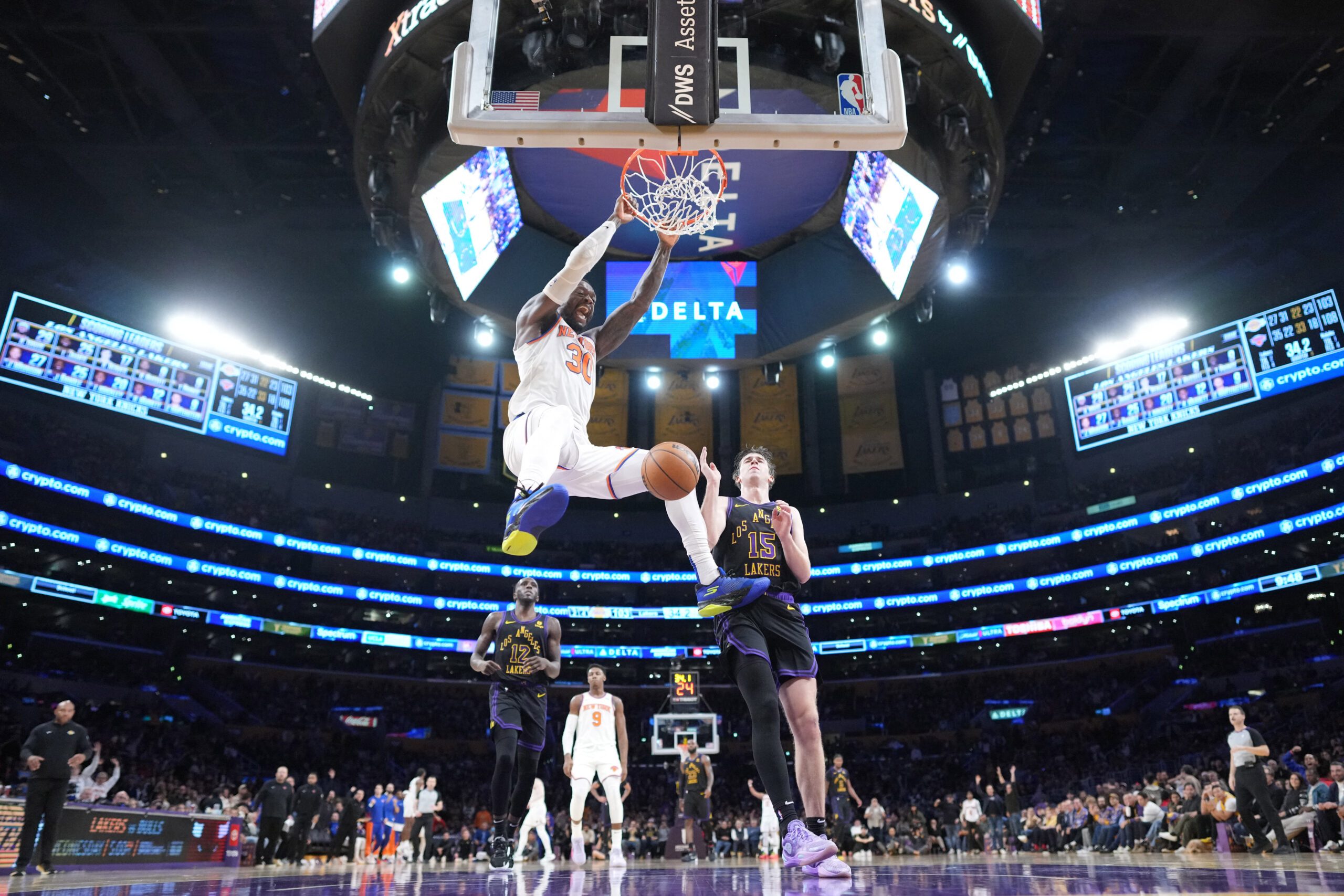 Julius Randle-led Knicks rally spoils LeBron James triple-double for Lakers