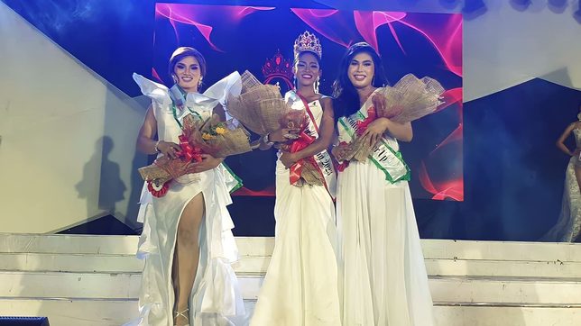 ‘Queen of Aklan’ bet reveals she has HIV, then bags coveted crown
