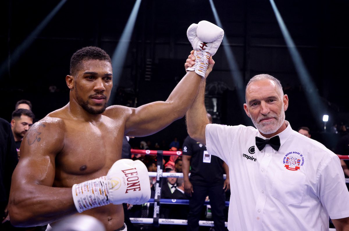 Anthony Joshua back to his best with KO win over Swedish foe