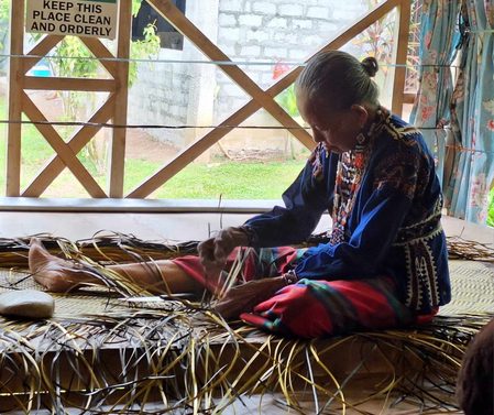 Blaan artisans wrestle with modernization threat to traditional weaving craft