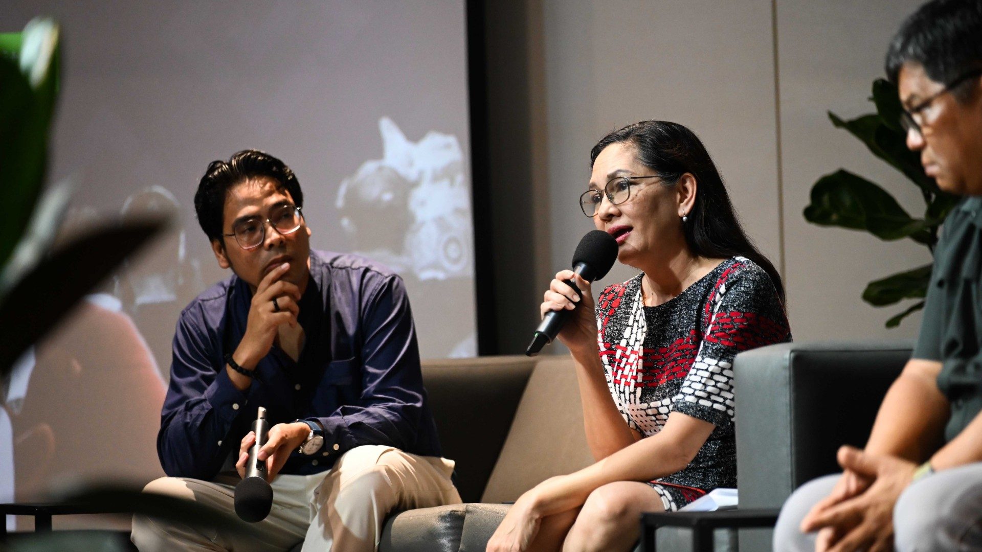 AI progress must be brought to ‘human scale,’ says Hontiveros, as disruption looms