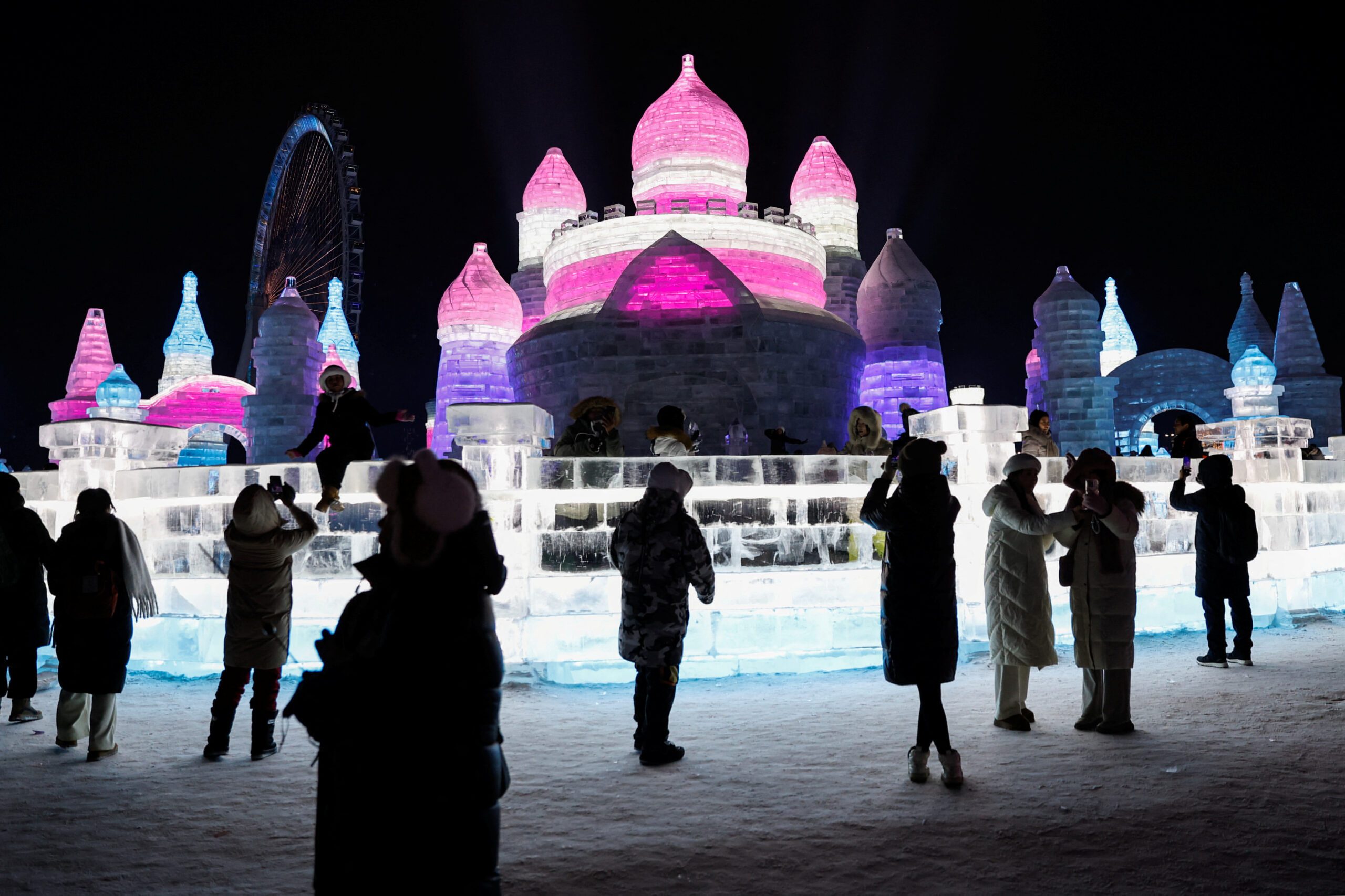 LOOK: Fairy-tale ice sculptures lure tourists into China’s Harbin
