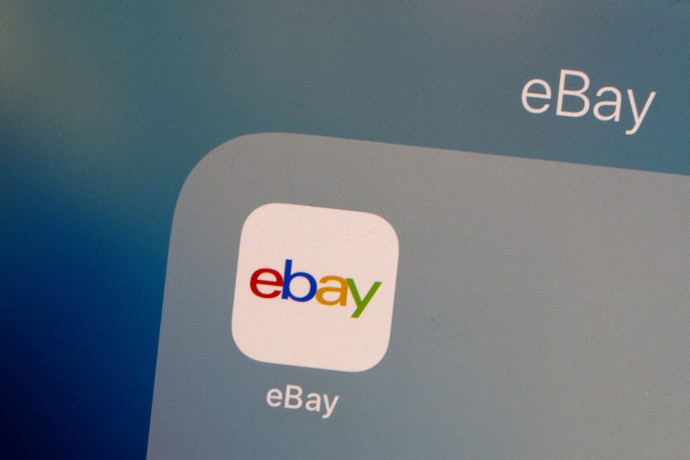eBay to slash 1,000 jobs, scale back contracts