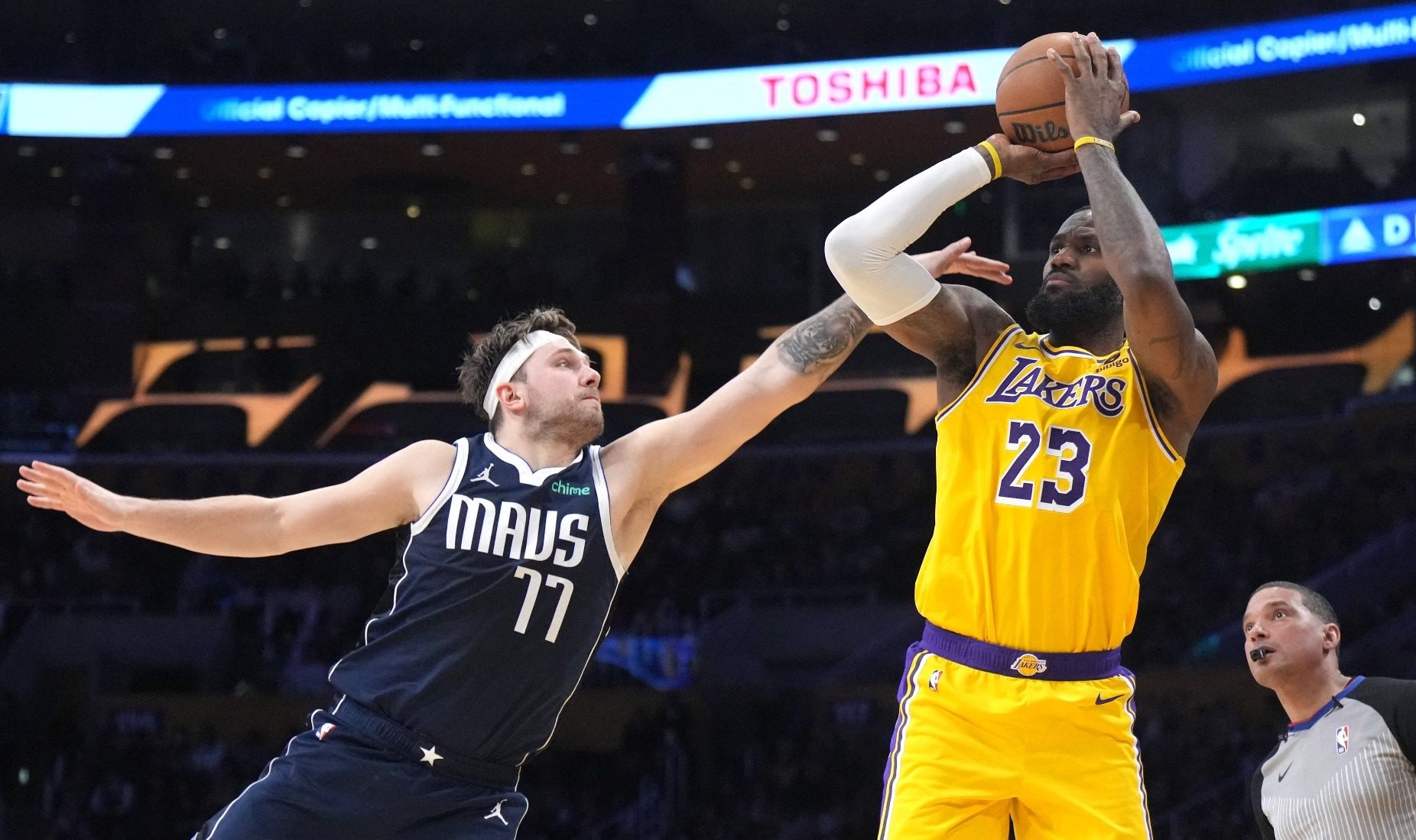 Resurgent Lakers spoil Luka Doncic triple-double 